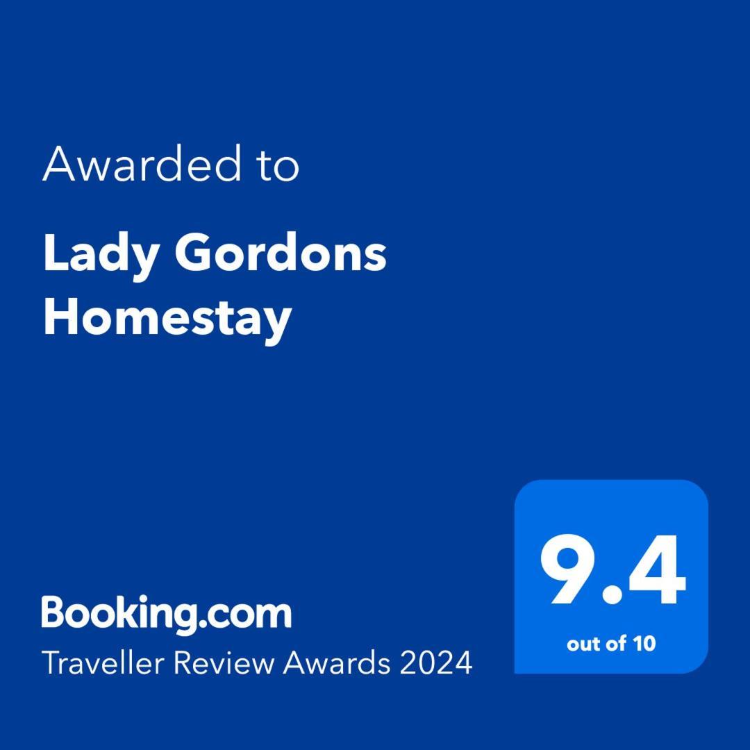 Lady Gordons Homestay 캔디 외부 사진