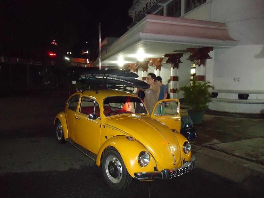 Lady Gordons Homestay 캔디 외부 사진